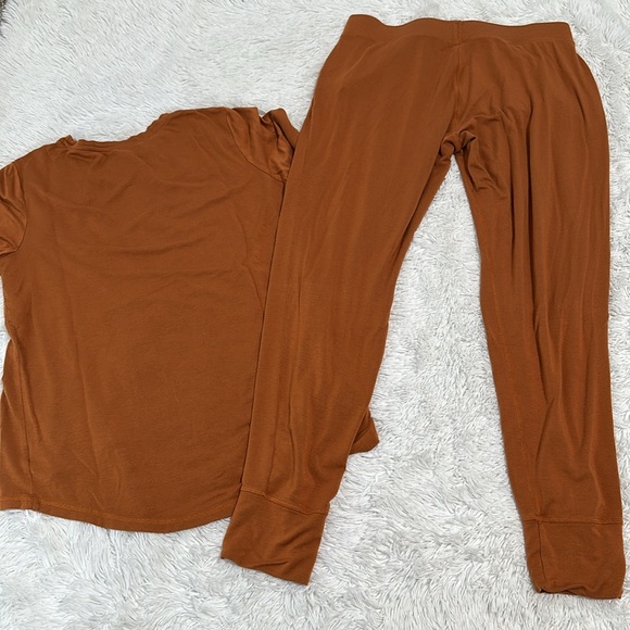 🟣 Plain Jane Pajama Set - Picture 2 of 4